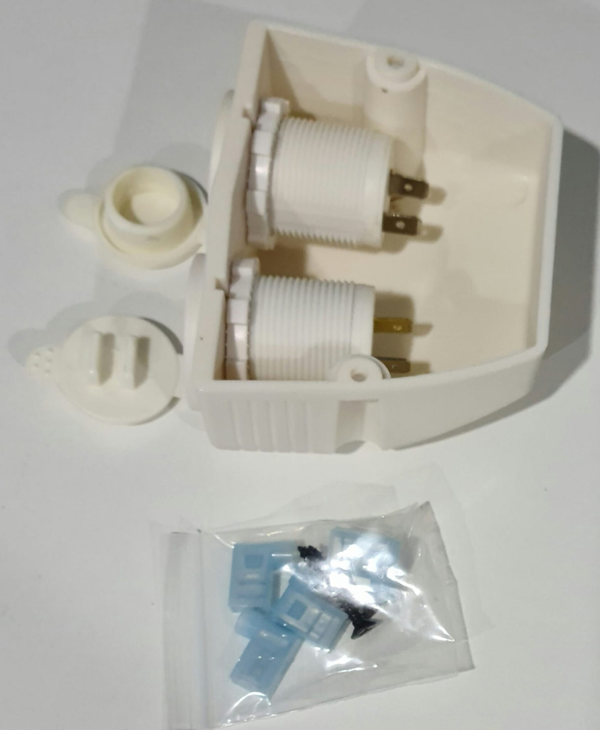 12V Single Power Outlet with Dual USB (White) - OSCS12VDUALUSB