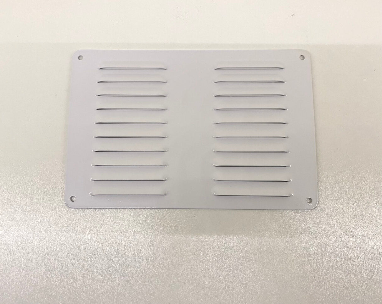 White Metal Ventilation Grille 22cm x 14.5cm