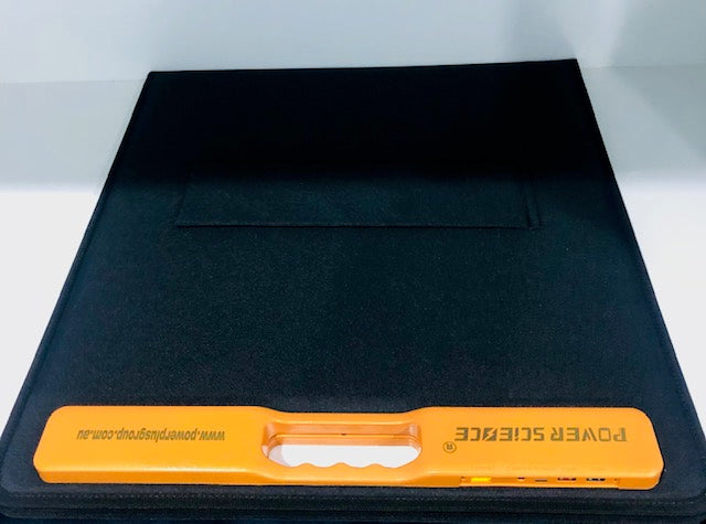 CARAVAN/CAMPING PORTABLE SOLAR PANEL 100W