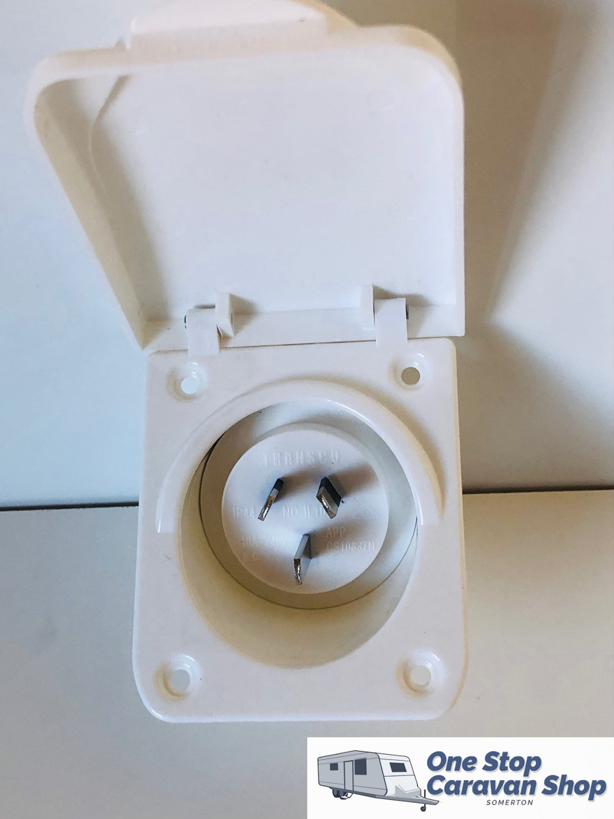 Caravan Inlet 10AMP - White