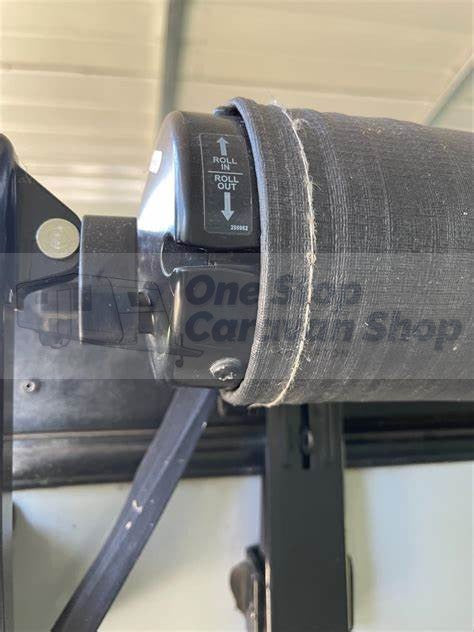 3621102: Camlock Lever (Black) - Suit Lippert Solera Awnings - 200-51090