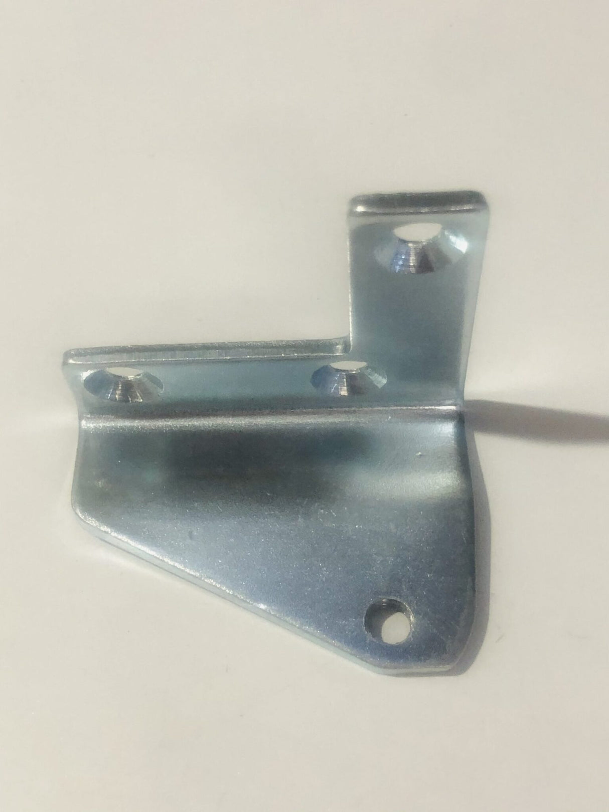 Hinge Lower Right Hand Suit Dometic RM2350, RM2355 Fridge