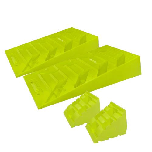 450-00444 - COAST RV 5000kg Levelling Ramp with Chock & Bag | Kit