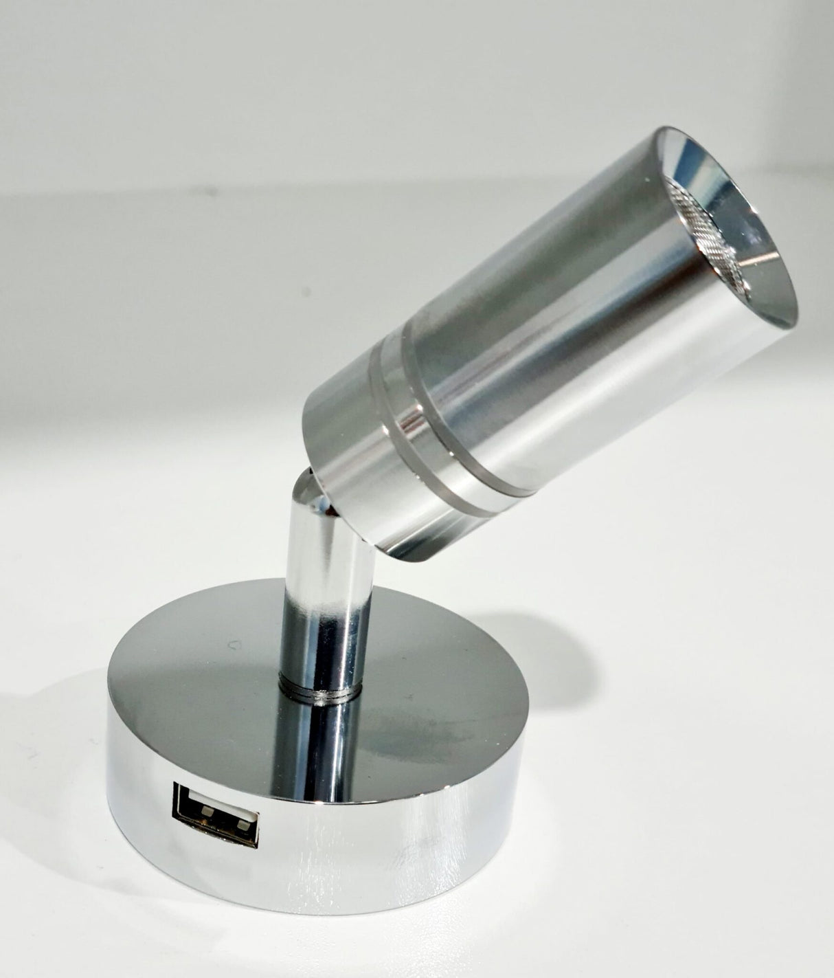 Whitevision LED Reading Light with USB Port - LRL125U