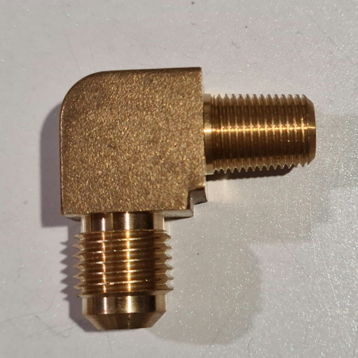 1/8 BSPT male x 5/16 flare Fridge Union Gas Fitting