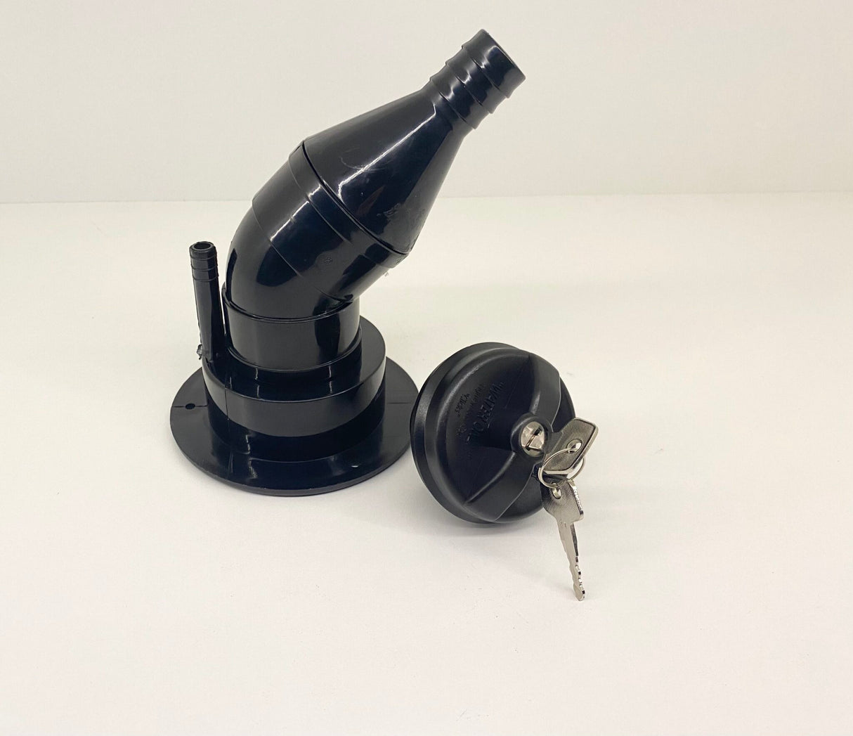 ALKO/Hume Black Water Filler w/ Lockable Cap