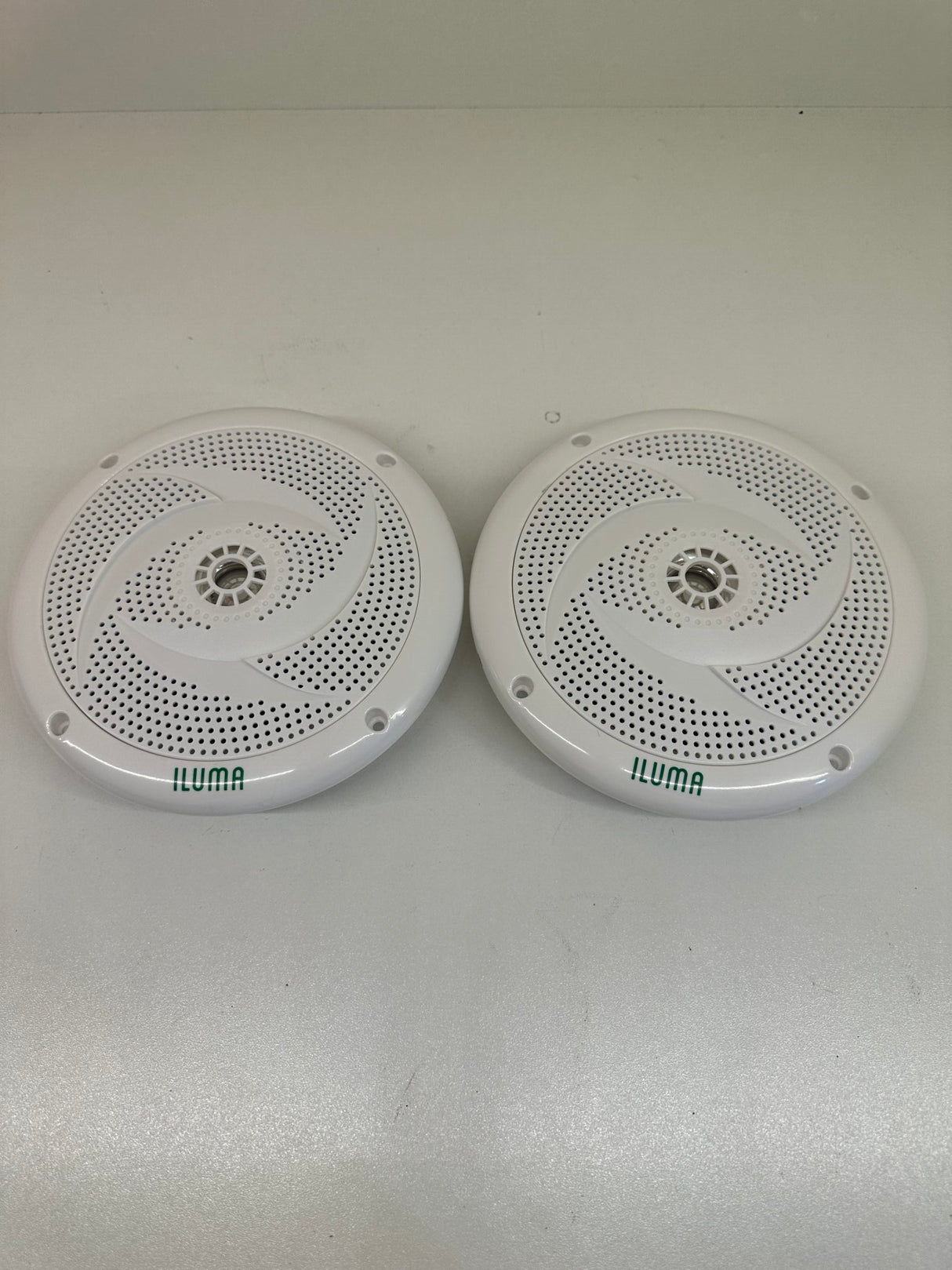ILUMA 6.5" Dual Cone Ultra Slim Marine Speaker (White)