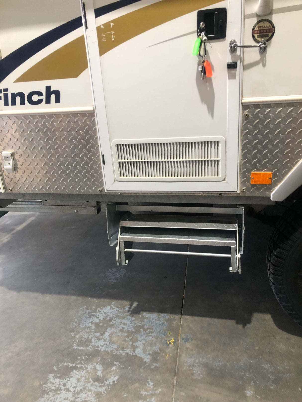 Double Pull-Out Caravan Step - Galvanised Steel