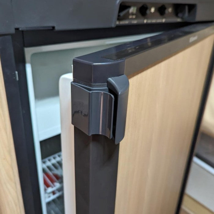 Door Handle - Black - Suits Dometic RM2453 / RM2553 / RM2555 / RM4606 Fridges