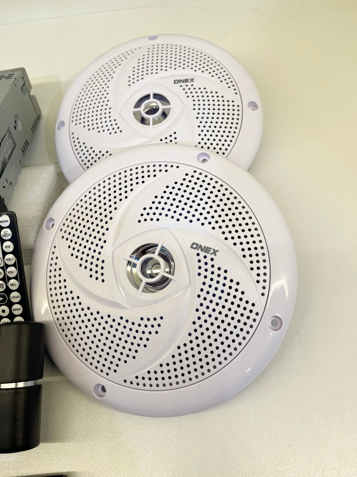 RV Media Player Kit - White