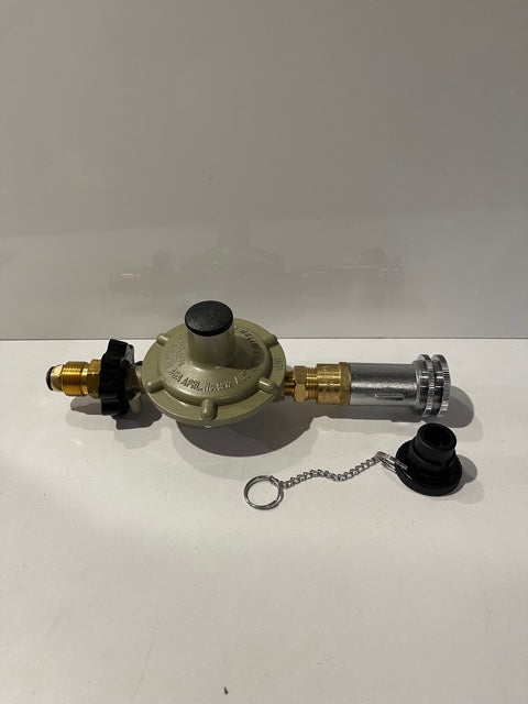 GAS BAYONET ADAPTOR SINGLE WITH REGULATOR & DUST CAP- OSCSGBASGLREG