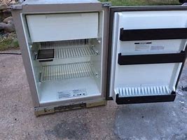 FREEZER DOOR GASKET TO SUIT RM 2350/2330 - 2000917019