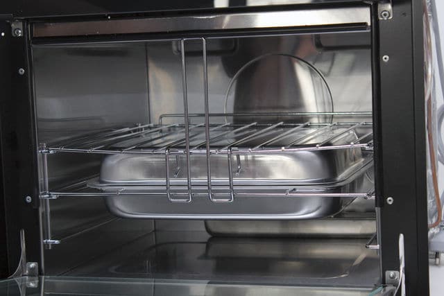 Swift Mini Grill - with 4 Gas Burner